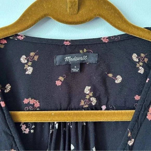 Madewell | Délicate Wrap  Blouse - Picture 7 of 8